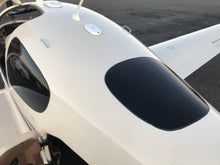 Load image into Gallery viewer, Cirrus SR22/SR20 Kit Plane Tint