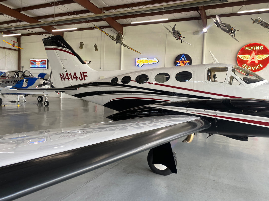Cessna 414 plane tint